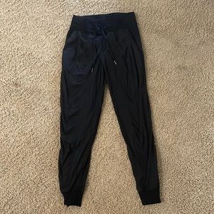 Lululemon Joggers perfect Condition